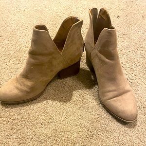 US Size 7 booties